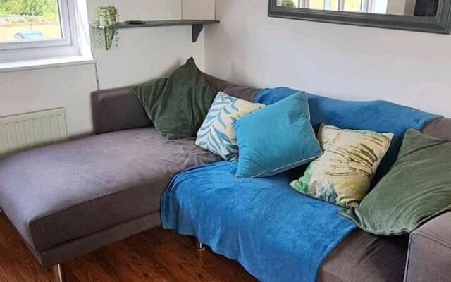 Stunning 2-bed House in Weston-super-mare