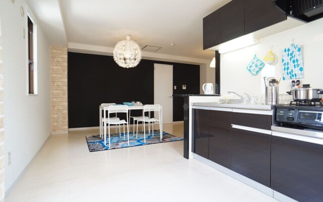 Osaka Village Apartment