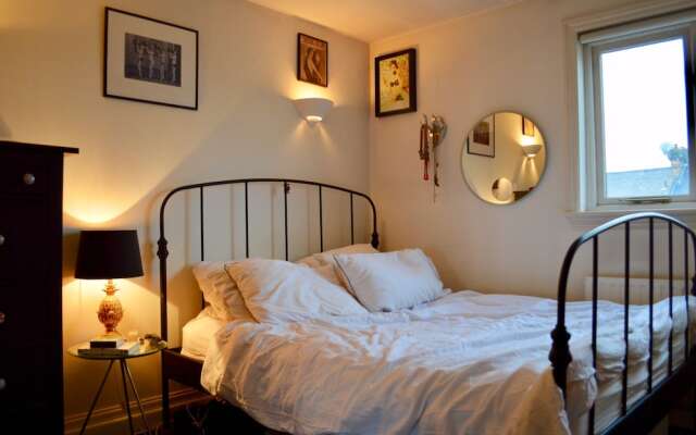 2 Bedroom Apartment In Belsize Park