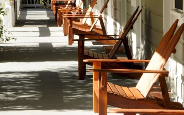 Vichy Springs Resort