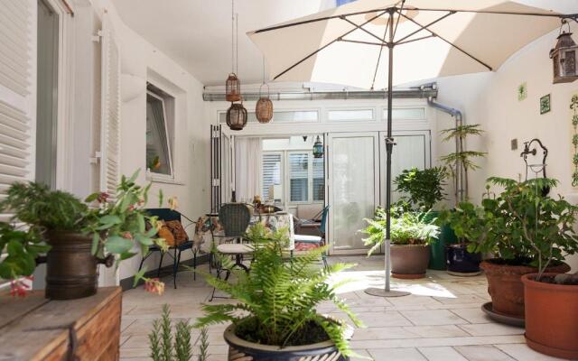 Sommavilla Apartments - central living