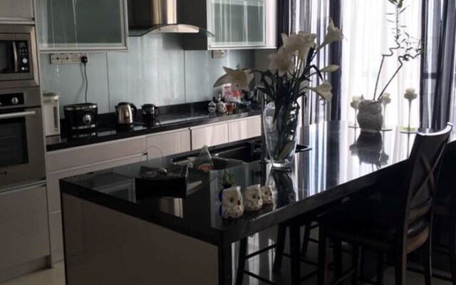 Royal Luxury Bukit Ceylon
