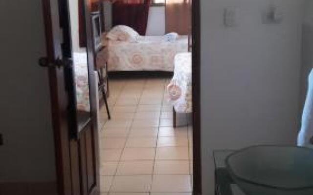 Hostal Familiar La Casita De Los Kimmell