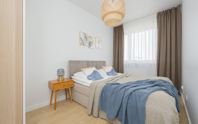 Elegant Apartment Warsaw by Renters