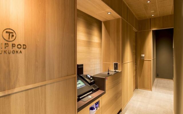 TRIP POD FUKUOKA -snack & bed- - Hostel