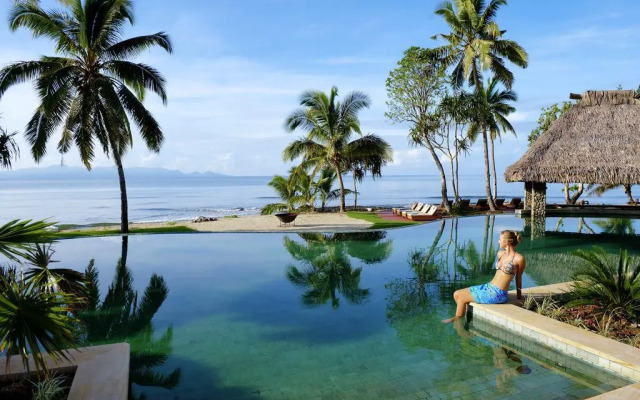 Nanuku Resort Fiji