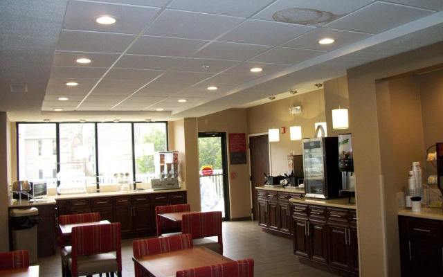 Comfort Suites Dover University Area