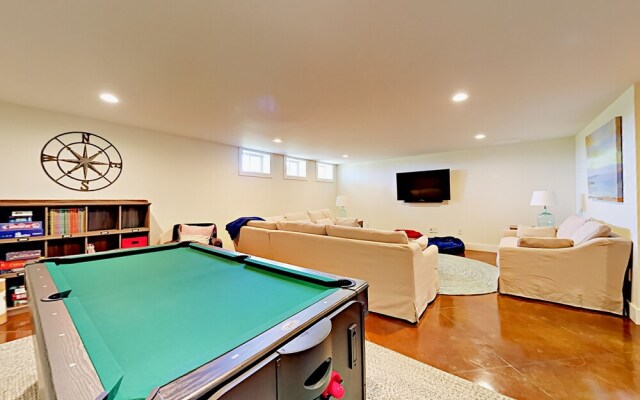 46 Maquoit Drive Home