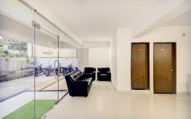 SPOT ON 74516 Hotel Ambience INN