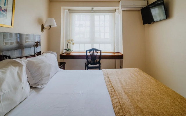 Orly Suites