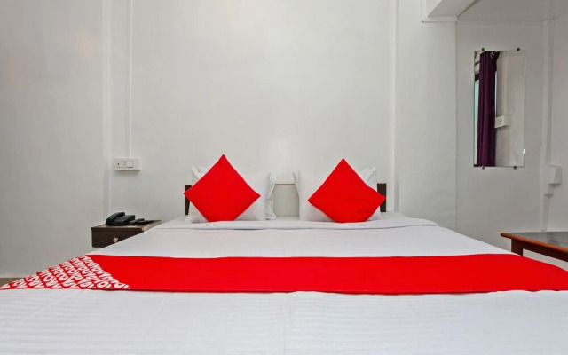OYO 24435 Shubham Lodging And Boarding