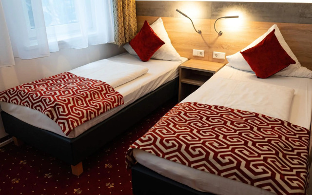 Fortune Plaza Hotel
