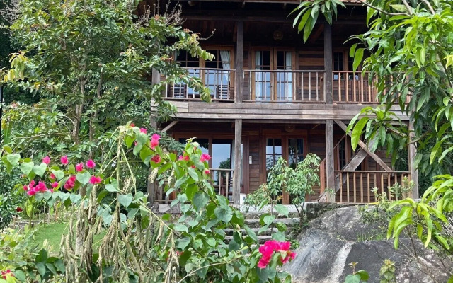 Freedom Jungle Resort