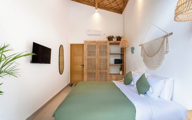Sunny Paradise Villa by Betterplace – Guest Rooms – Tibubeneng