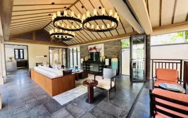 Floral Hotel· Han Tang Hotel(Hongshui Xiangshuiwan Store)