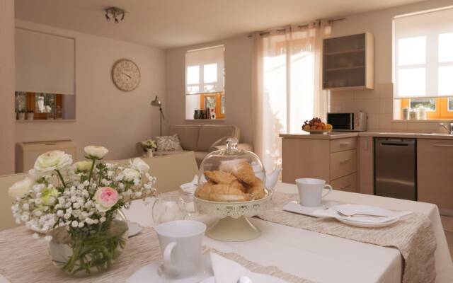 Apartment Wishing Well