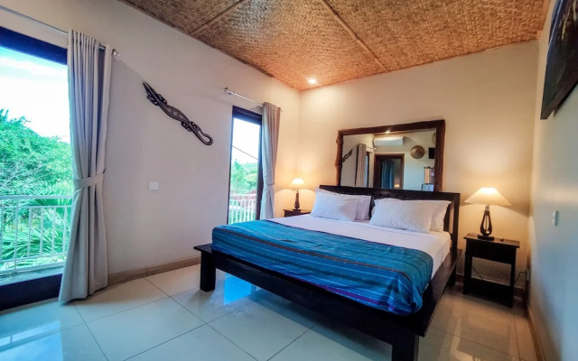 Ekas Surf Resort