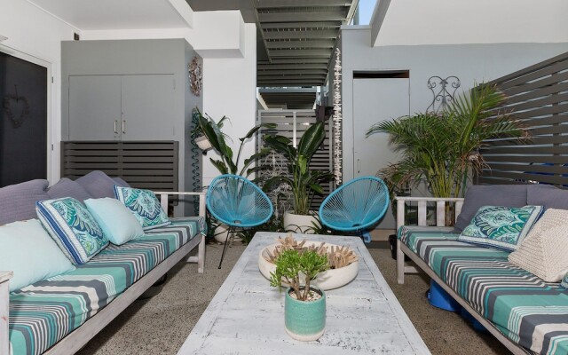 Coastal Chic @ Casuarina