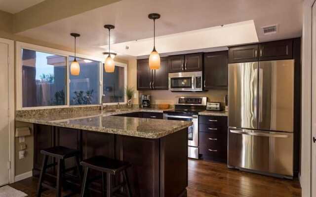 Top Notch By Signature Vacation Rentals