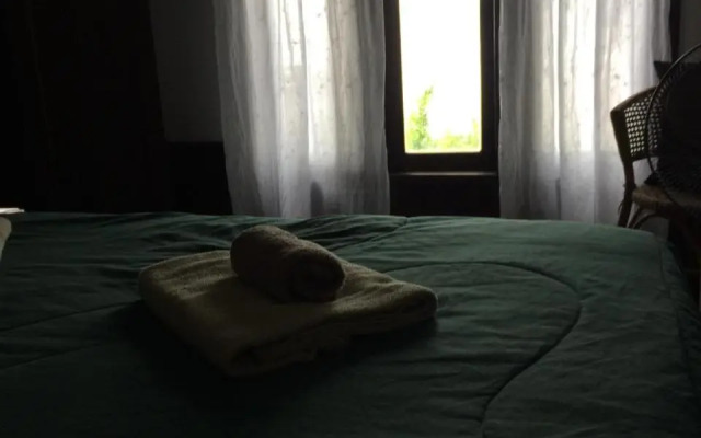 Pomelo Restaurant and Guesthouse
