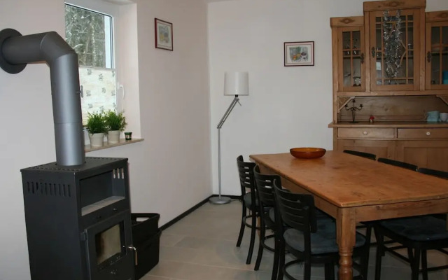 Holiday Home in Hinterhausen With Garden