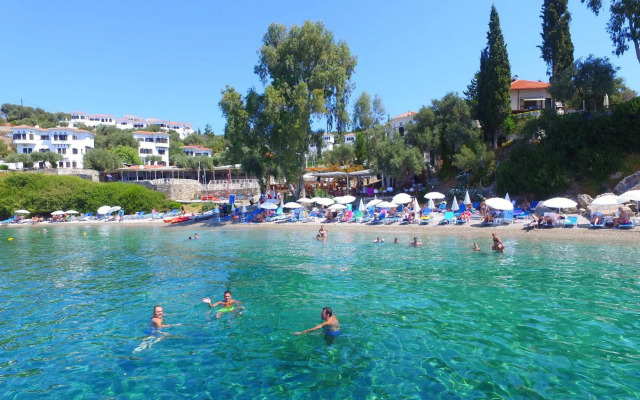 Leda Village Resort