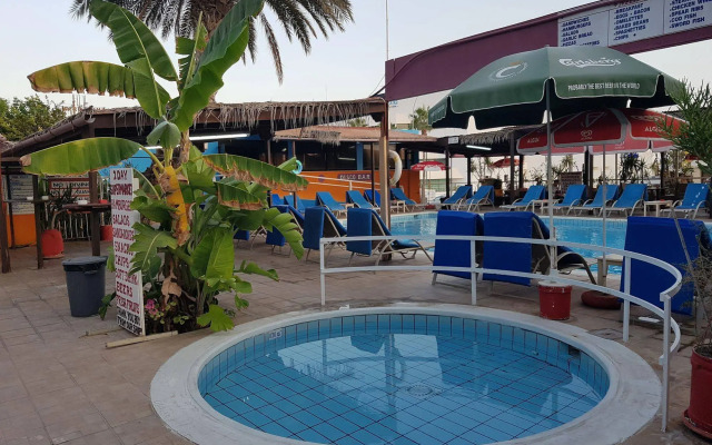 Kkaras Hotel