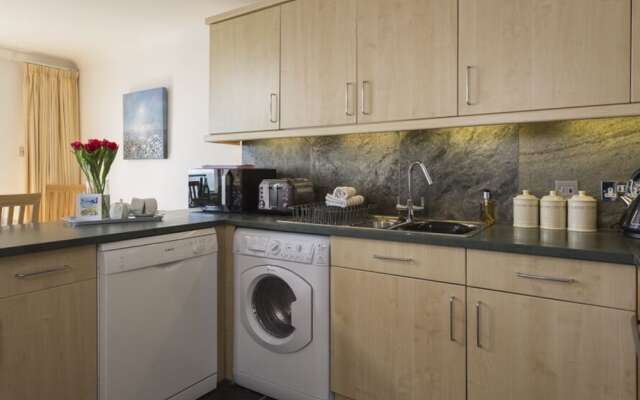 25 Burgh Island Causeway