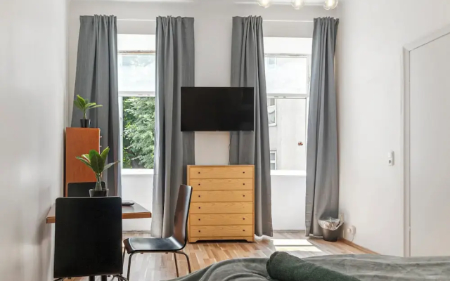 Modern 1 Bedroom Long Stay Apartment