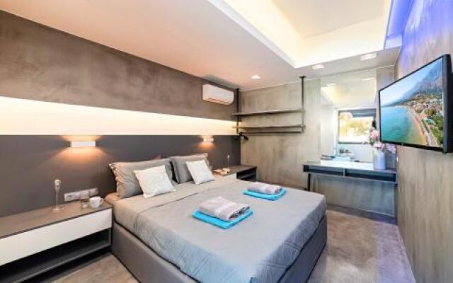 Erasmia Suites