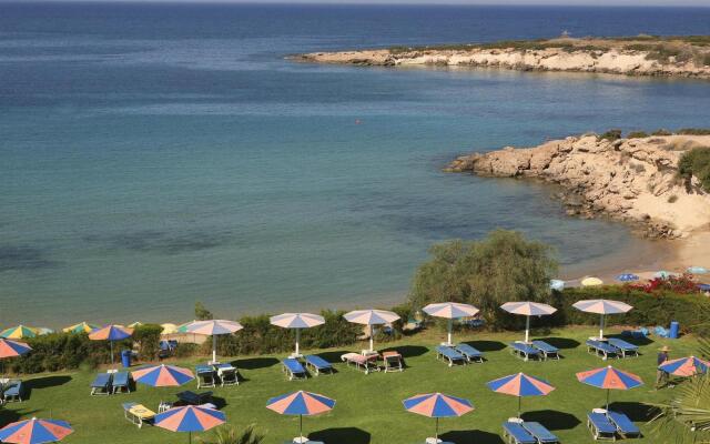 Corallia Beach Hotel Apartments