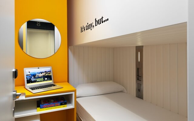 Coeo Pod Hostel