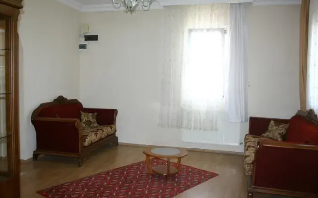 Villa Nur