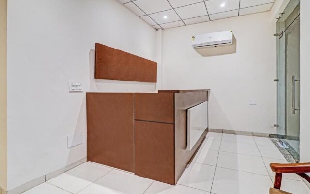 Treebo Trend Kamron Regency Sector 80
