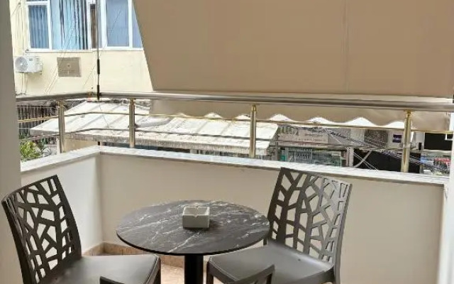 Clinton Tirana Inn