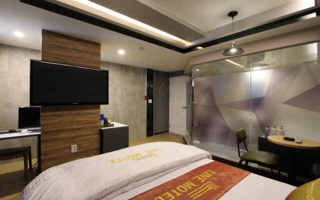 Line Motel