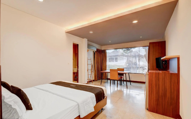 ZEN Rooms Terogong Near Pondok Indah