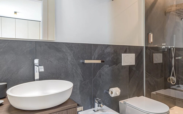 Icon H 502 Suite Business