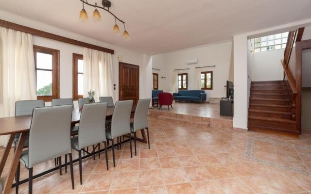 Sani Dream Villa