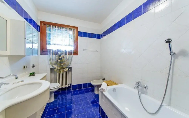 Romy charmy flat