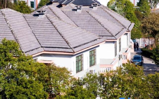 Ruihe Holiday Resort