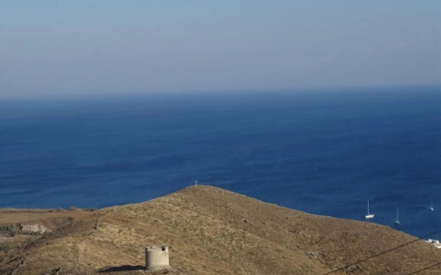 Caldera sky & sea