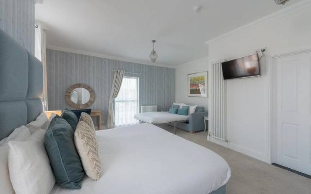 Somerset House Hotel & Restaurant