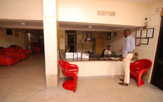 Lapour Hotels Ltd