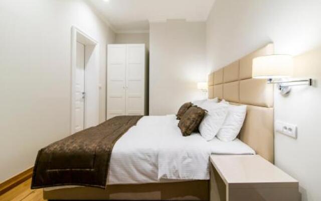 Lanterna Rooms City Center