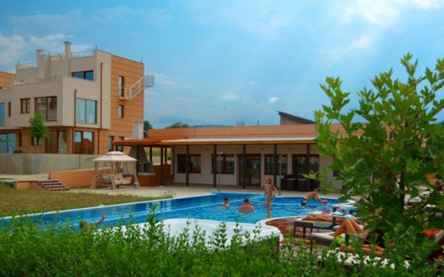 Seagarden Villa Resort