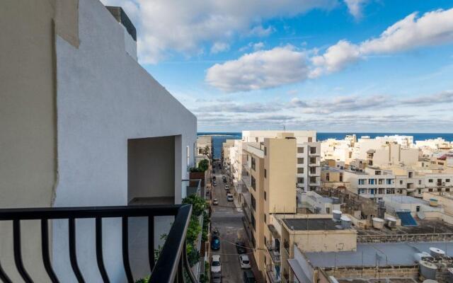 GetawaysMalta - SeaShells Apartment 11 with Terrace and Sea Views in Bugibba