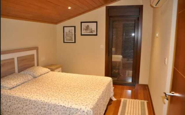 103689 -  House in Vilaboa