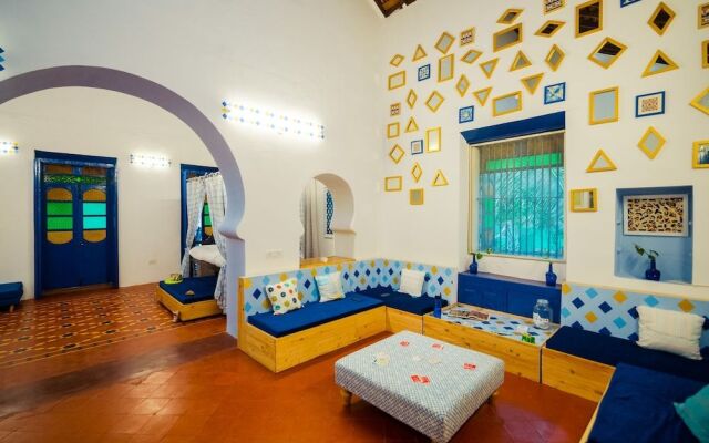 OYO 10868 Home Villa Calangute Beach