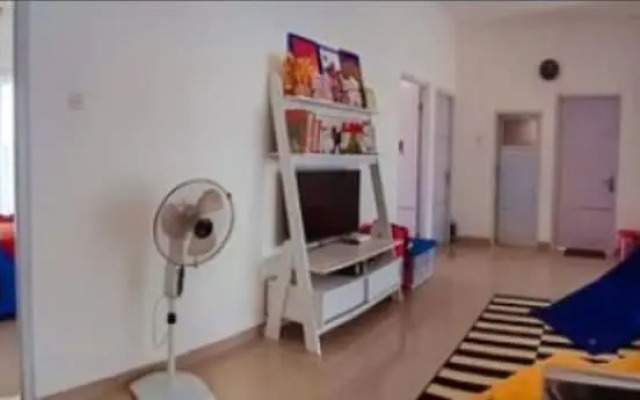 Villa Mangli Monochrome Syariah by eCommerceloka